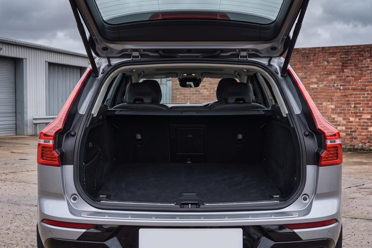 Volvo XC60 B5 Plus Dark AWD rear seats and boot space